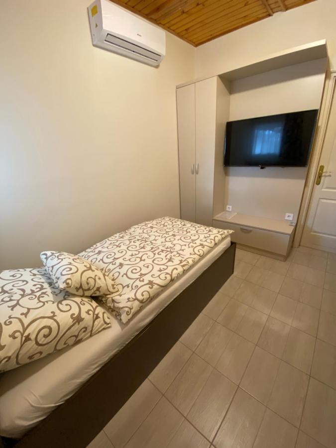 Hajdúszoboszló Jacint Apartman B&B 외부 사진
